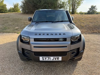 Used Land Rover Defender 2021 for sale - 79651136: Photo
