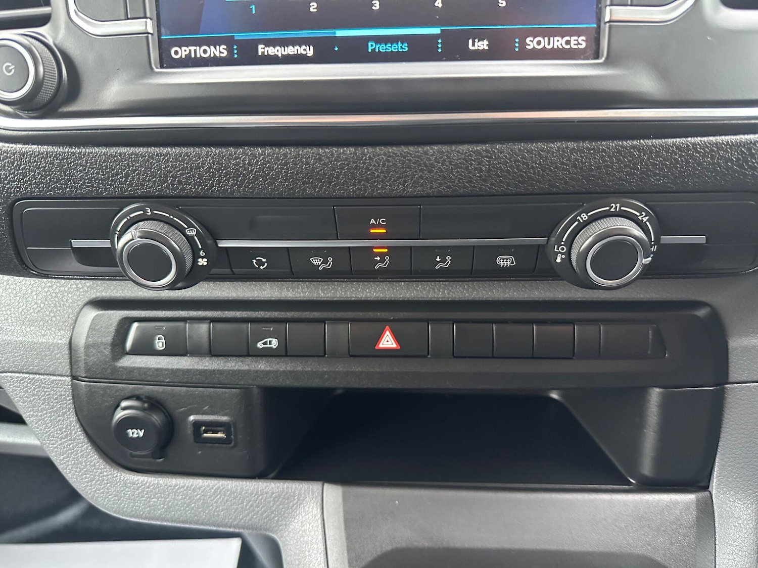 Used Peugeot Expert 2021 for sale - 76388560: Photo 10