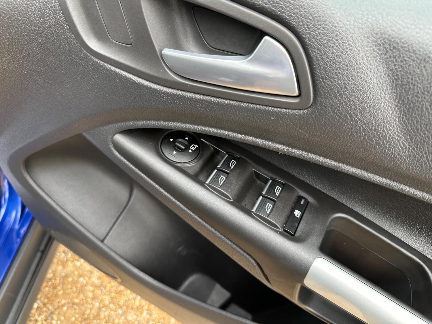 Used Ford Grand Tourneo Connect 2015 for sale - 76389131: Photo 18