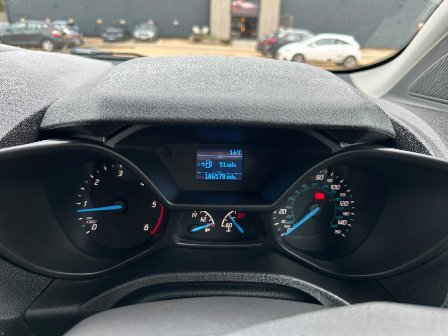 Used Ford Grand Tourneo Connect 2015 for sale - 76389131: Photo 21