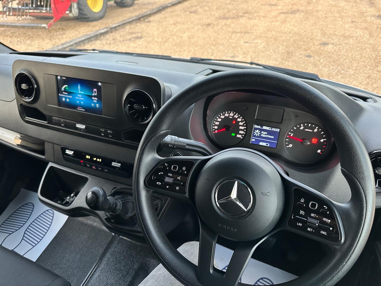 Used Mercedes-Benz Sprinter 2023 for sale - 76995396: Photo 16