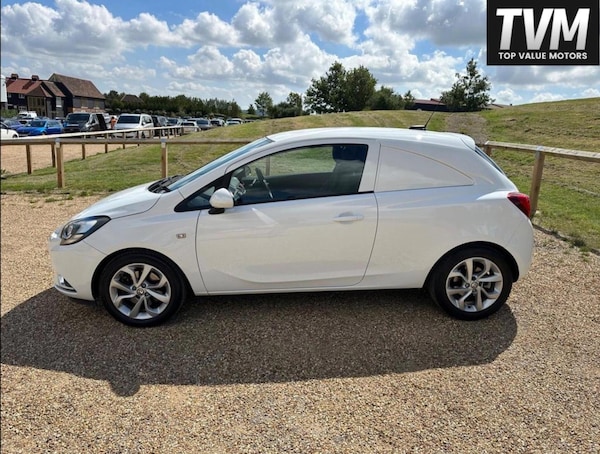 Used Vauxhall Corsa Van 2018 for sale - 75291318: Photo 4