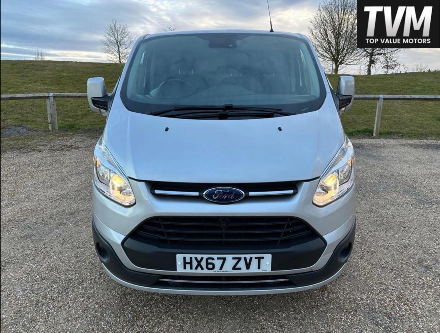 Used Ford Transit Custom 2017 for sale - 76991197: Photo 2