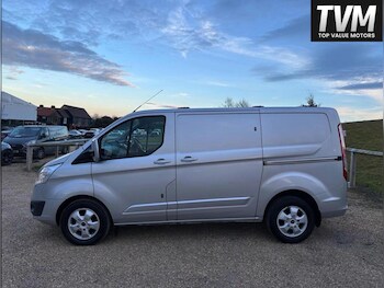 Used Ford Transit Custom 2017 for sale - 76991197: Photo