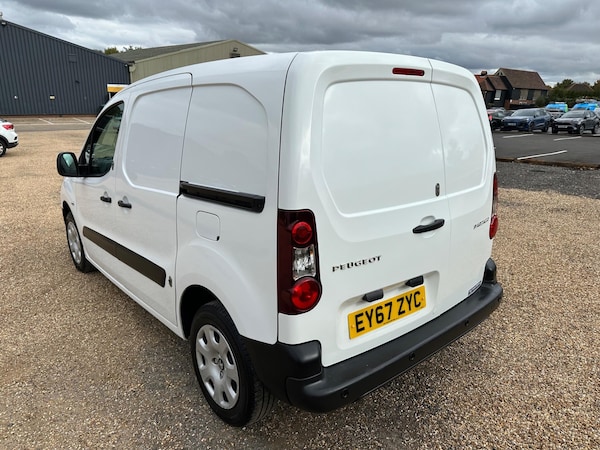 Used Peugeot Partner 2017 for sale - 76283503: Photo 6