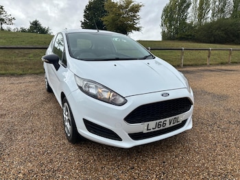 Ford - Fiesta Van