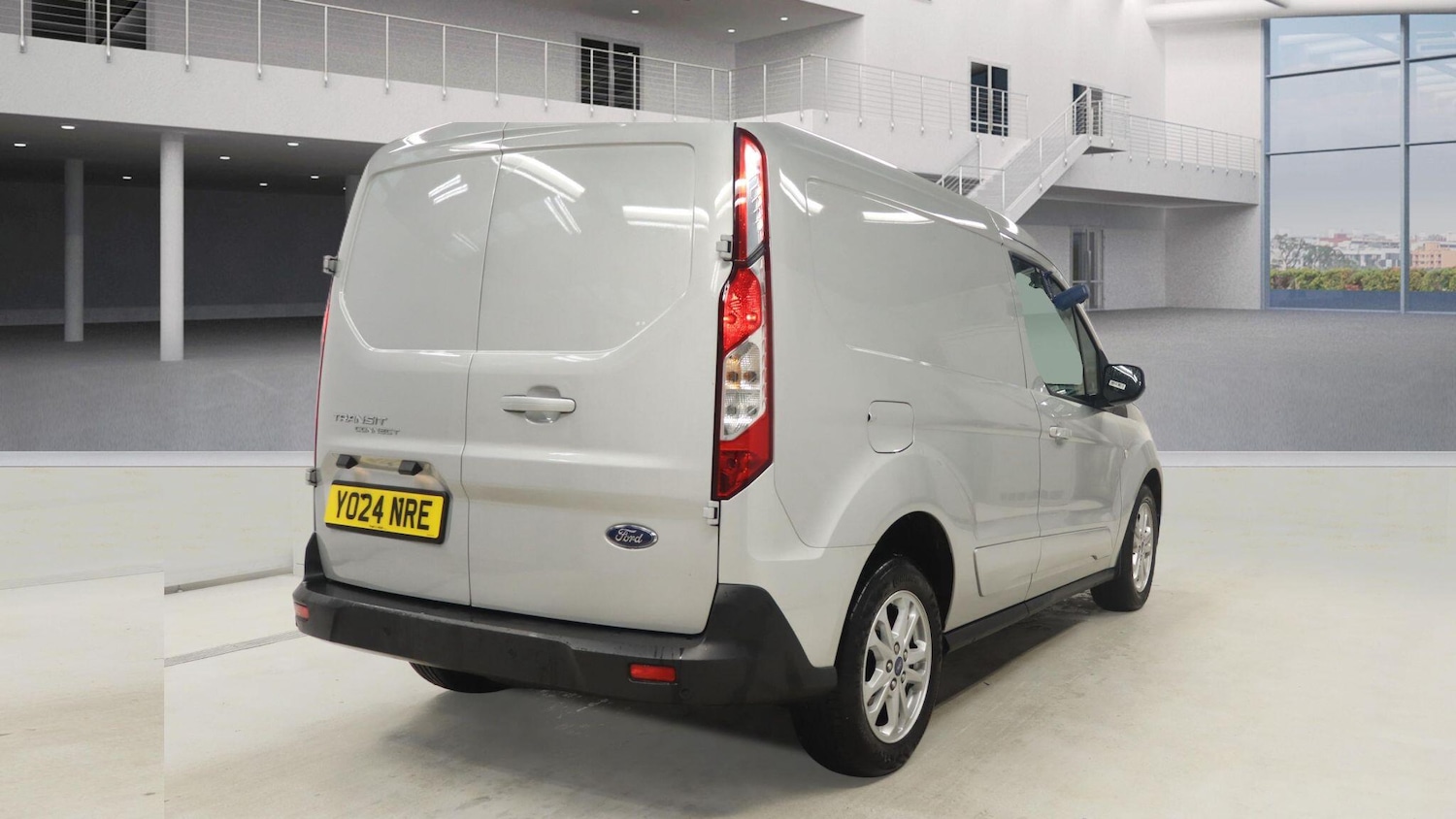 Used Ford Transit Connect 2024 for sale - 77496601: Photo 2