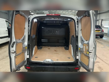 Used Ford Transit Connect 2024 for sale - 77496601: Photo