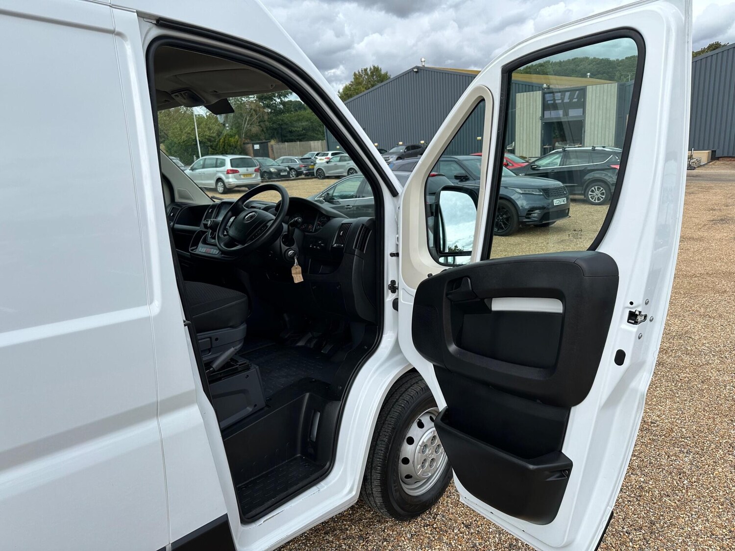 Used Vauxhall Movano for sale - 77768324: Photo 16