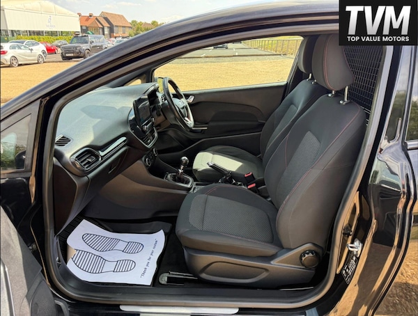 Used Ford Fiesta Van 2019 for sale - 75319775: Photo 13