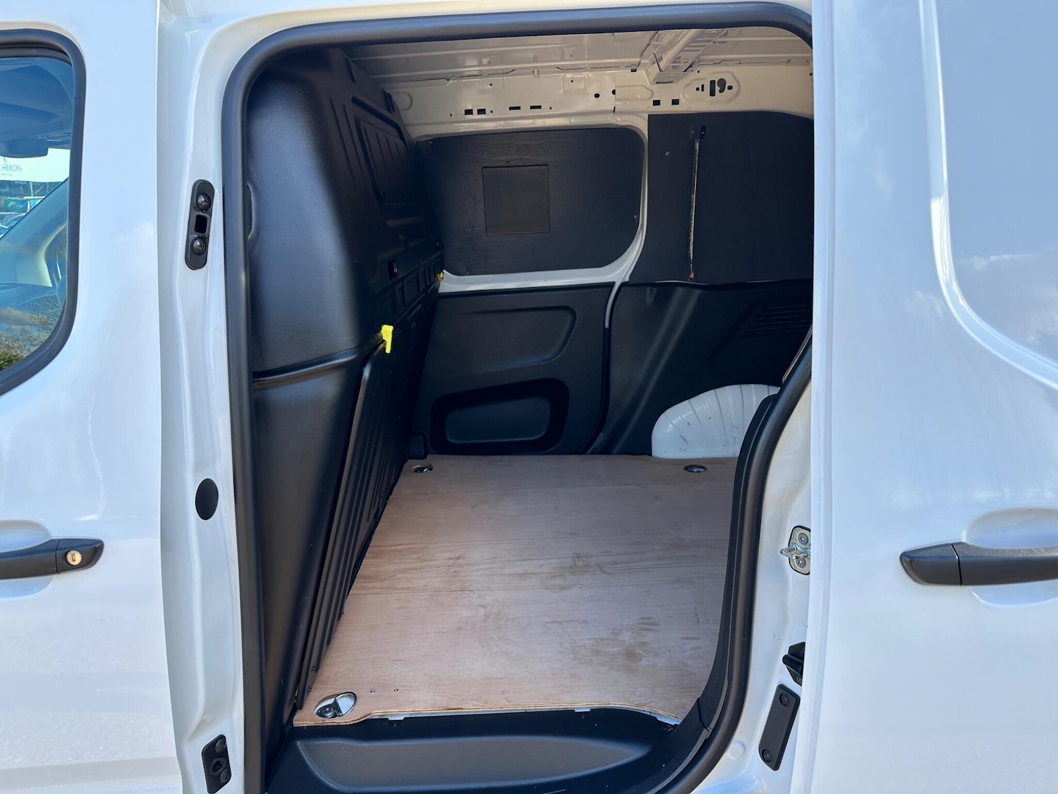 Used Citroen Berlingo 2021 for sale - 76326336: Photo 16