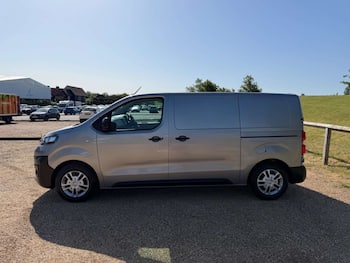 Used Vauxhall Vivaro 2020 for sale - 79651194: Photo