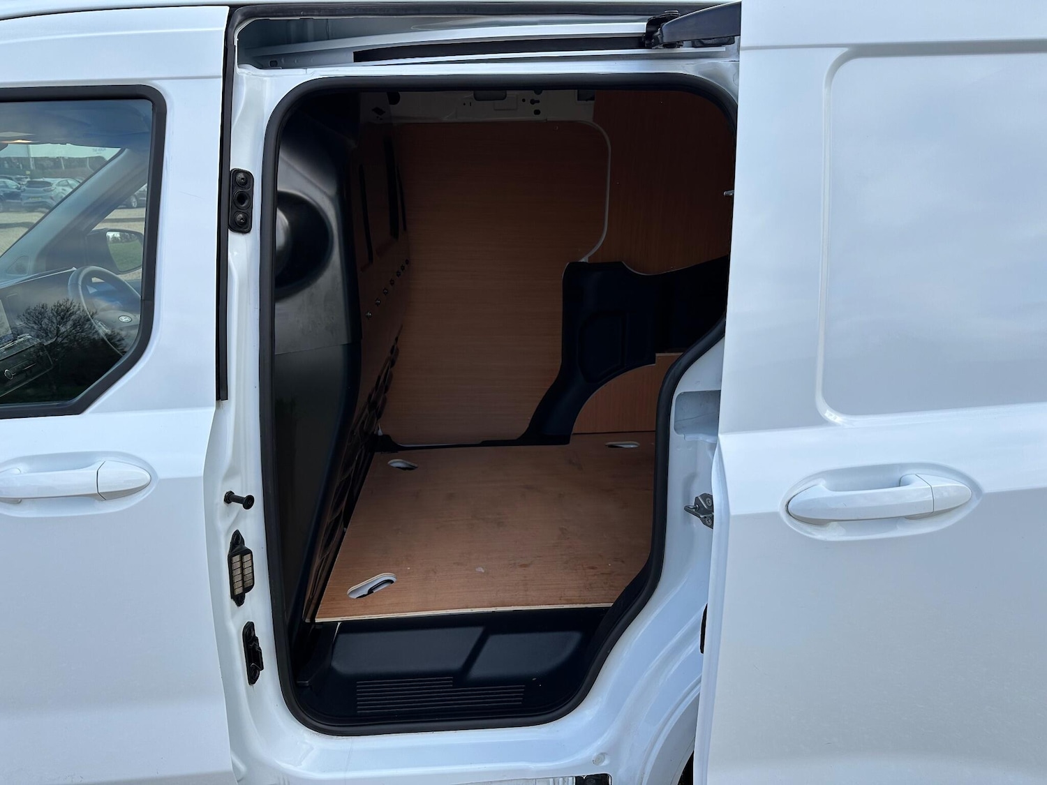 Used Ford Transit Courier 2024 for sale - 76573297: Photo 15
