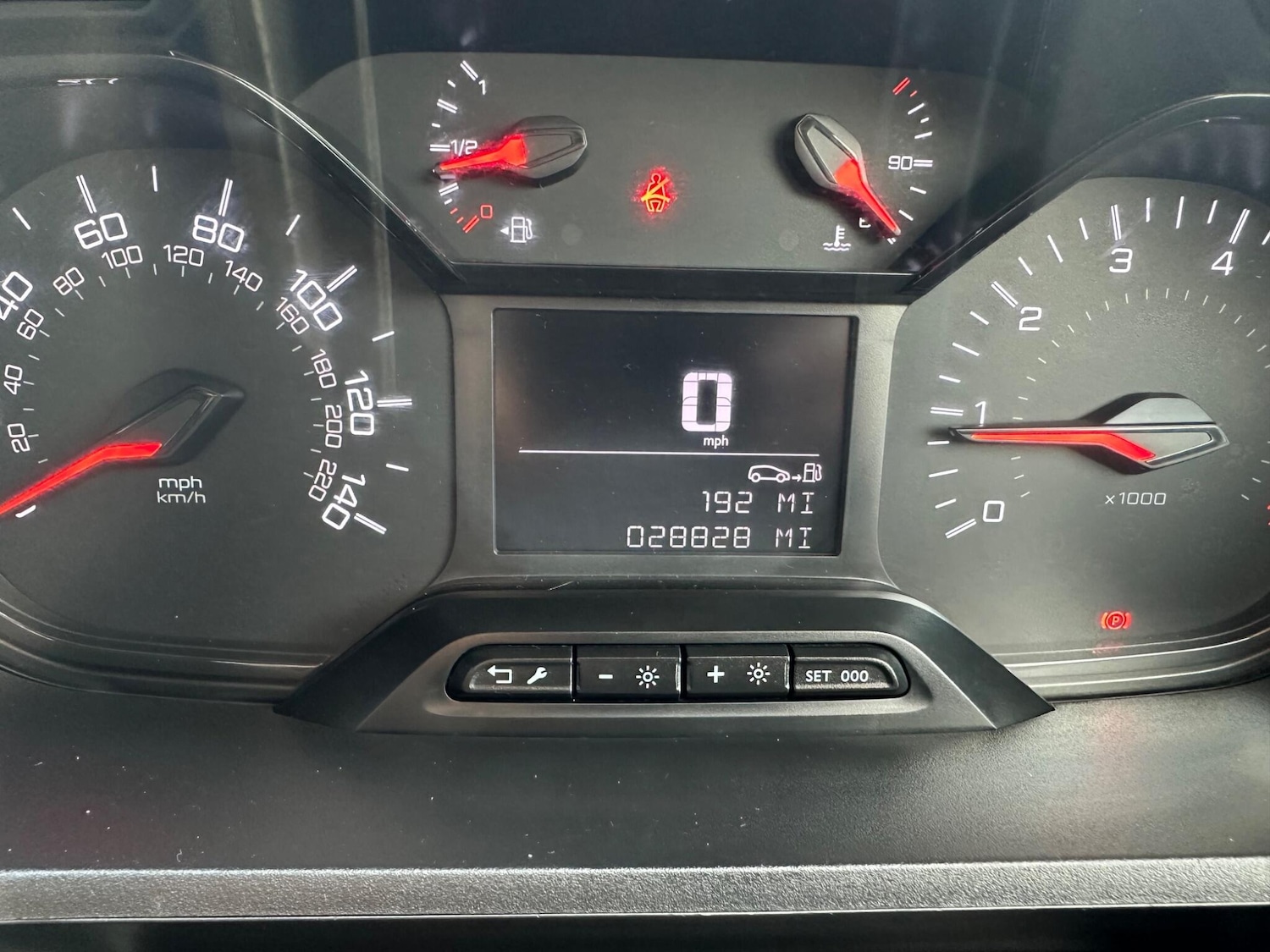 Used Peugeot Partner 2021 for sale - 76099352: Photo 12