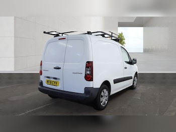 Used Peugeot Partner 2018 for sale - 78388134: Photo