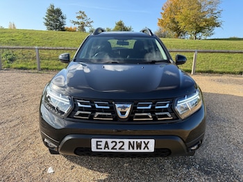 Used Dacia Duster 2022 for sale - 76227665: Photo 2
