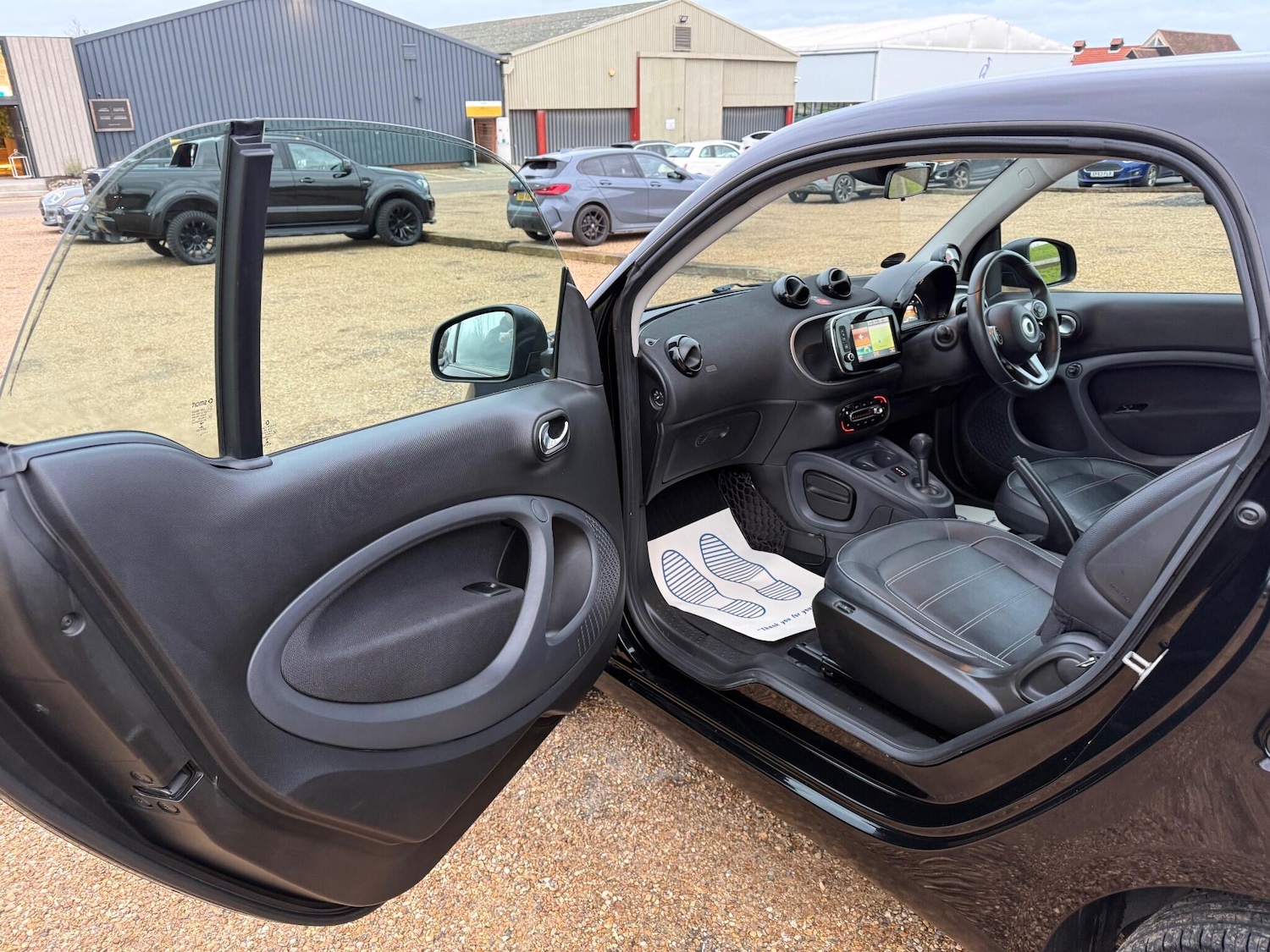 Used smart fortwo 2018 for sale - 76975888: Photo 25