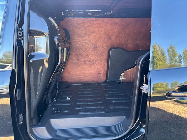 Used Ford Transit Connect 2018 for sale - 76002018: Photo 15
