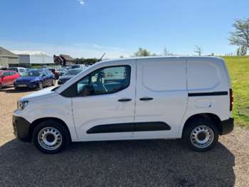 Used Peugeot Partner 2023 for sale - 74372048: Photo