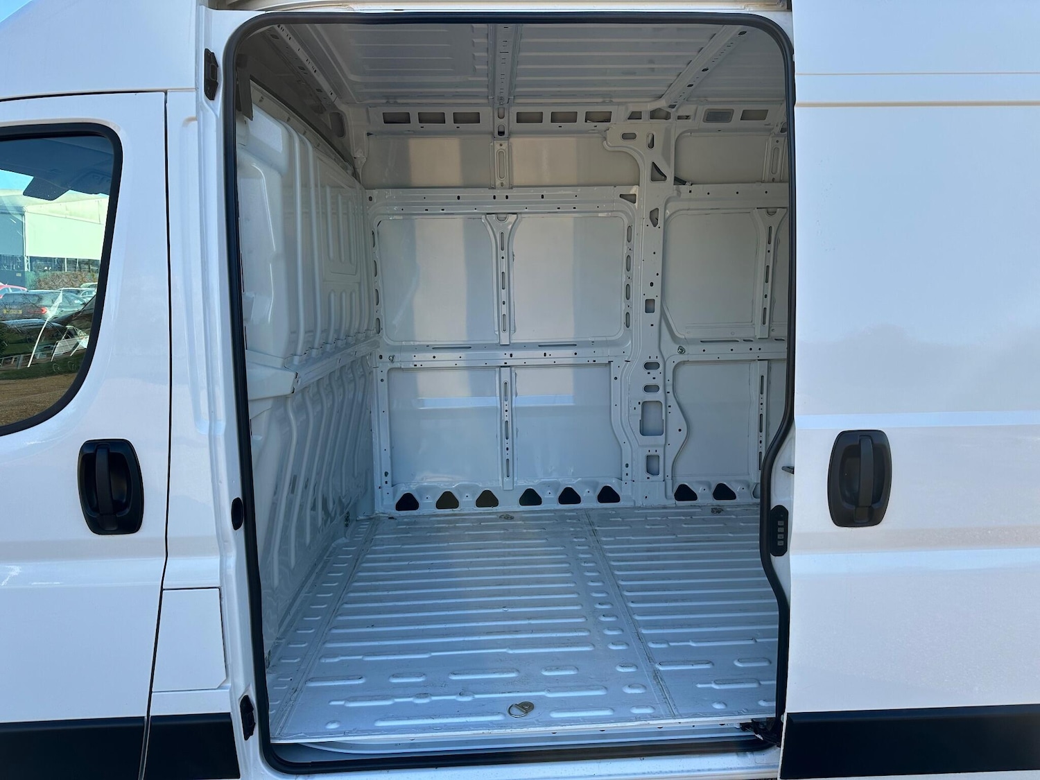 Used Peugeot Boxer 2018 for sale - 76990366: Photo 16