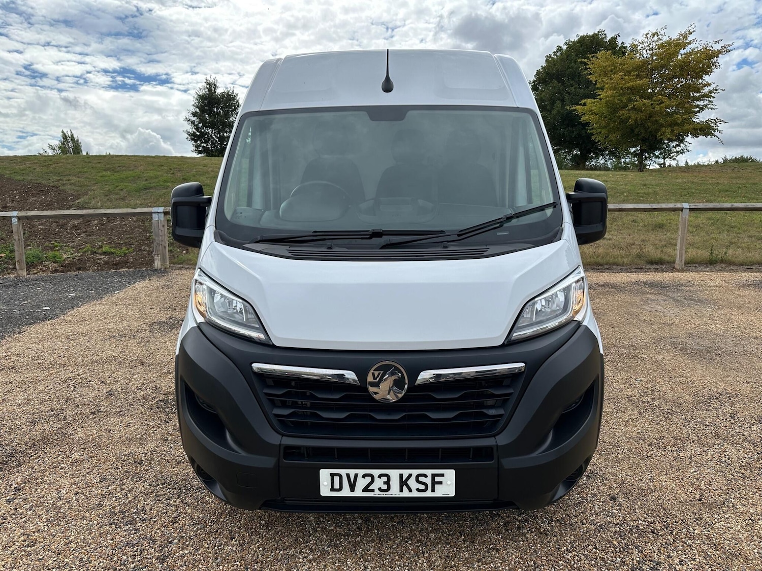 Used Vauxhall Movano 2023 for sale - 76988564: Photo 2