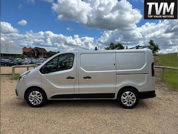 Used Nissan NV300 2020 for sale - 77769295: Photo