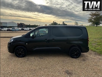 Used Citroen Berlingo 2020 for sale - 76988354: Photo