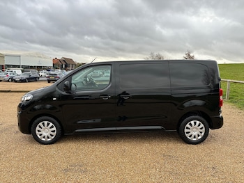 Used Vauxhall Vivaro 2020 for sale - 76936210: Photo