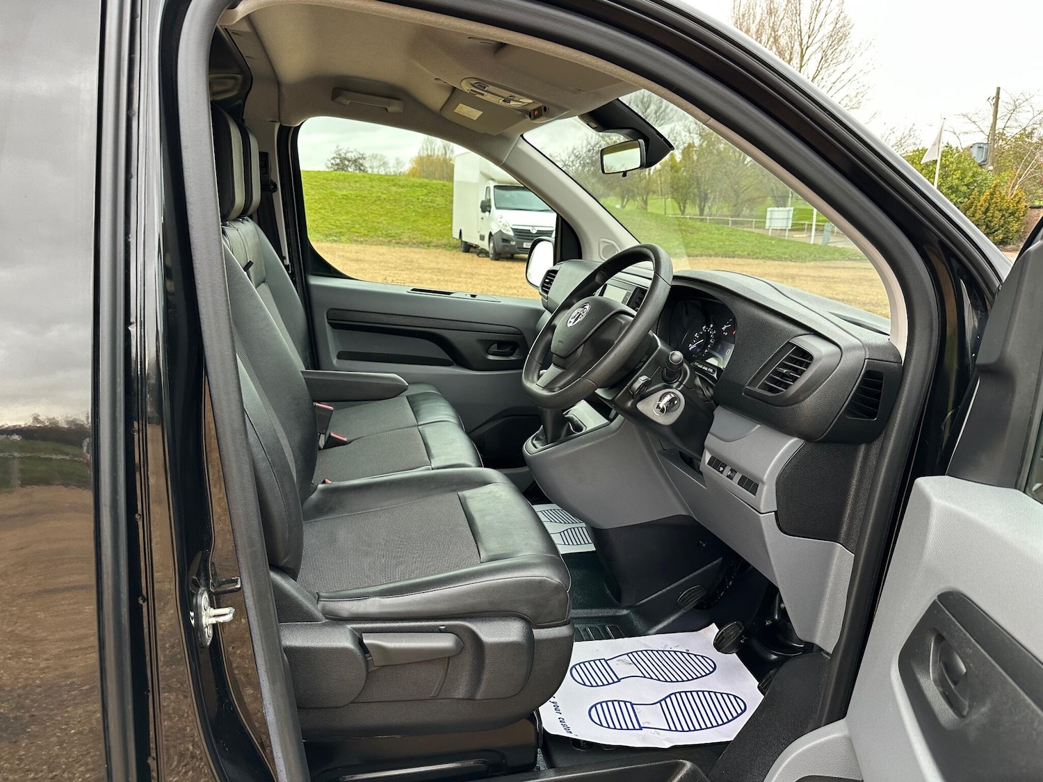 Used Vauxhall Vivaro 2020 for sale - 76936210: Photo 9