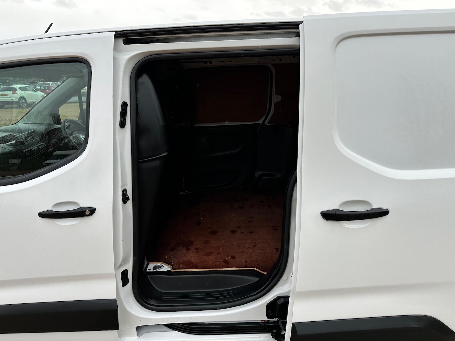 Used Vauxhall Combo 2021 for sale - 76606872: Photo 31