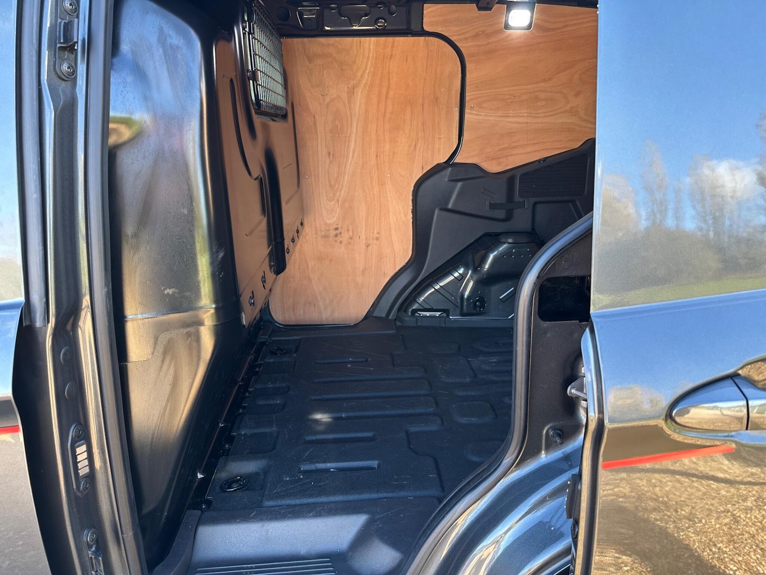 Used Ford Transit Courier 2022 for sale - 76360094: Photo 19
