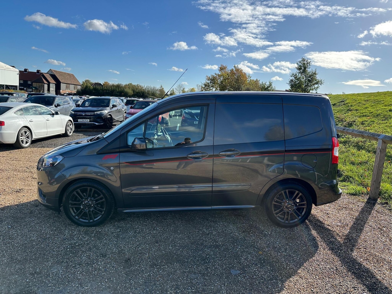 Used Ford Transit Courier 2022 for sale - 76360094: Photo 4