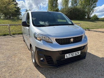 Used Peugeot Expert 2020 for sale - 76976089: Photo
