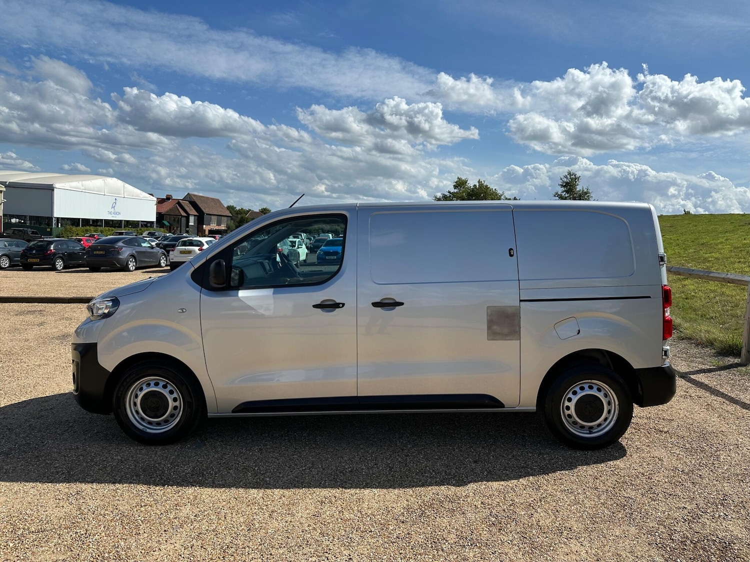 Used Peugeot Expert 2020 for sale - 76976089: Photo 4