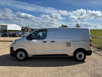 Used Peugeot Expert 2020 for sale - 76976089: Photo