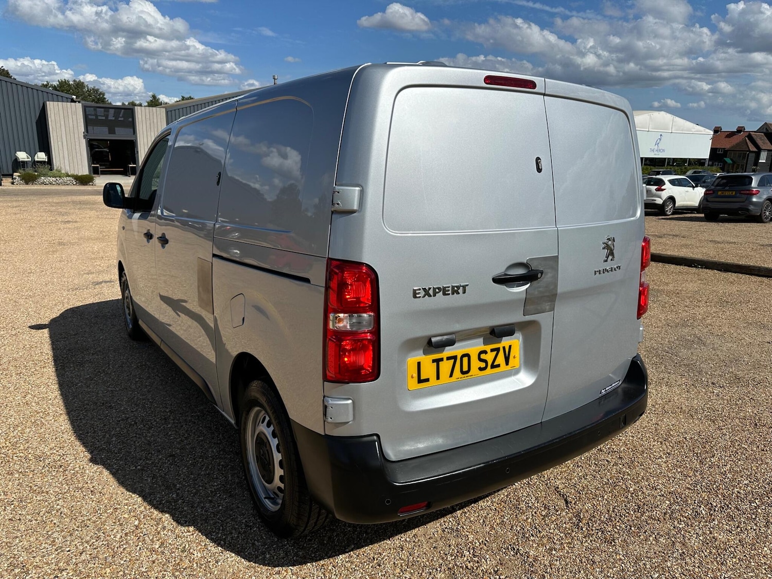 Used Peugeot Expert 2020 for sale - 76976089: Photo 5