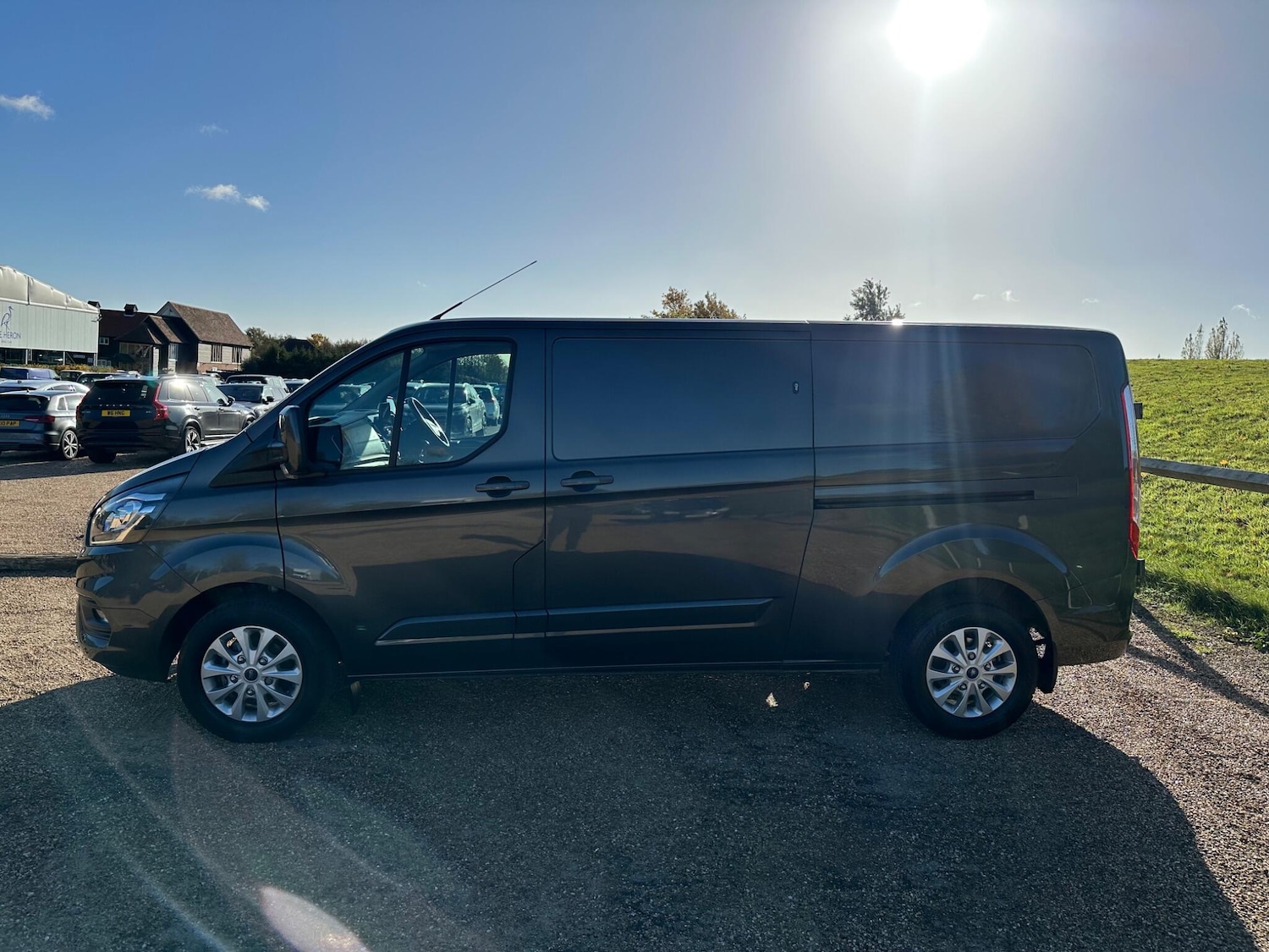 Used Ford Transit Custom 2021 for sale - 76327335: Photo 4