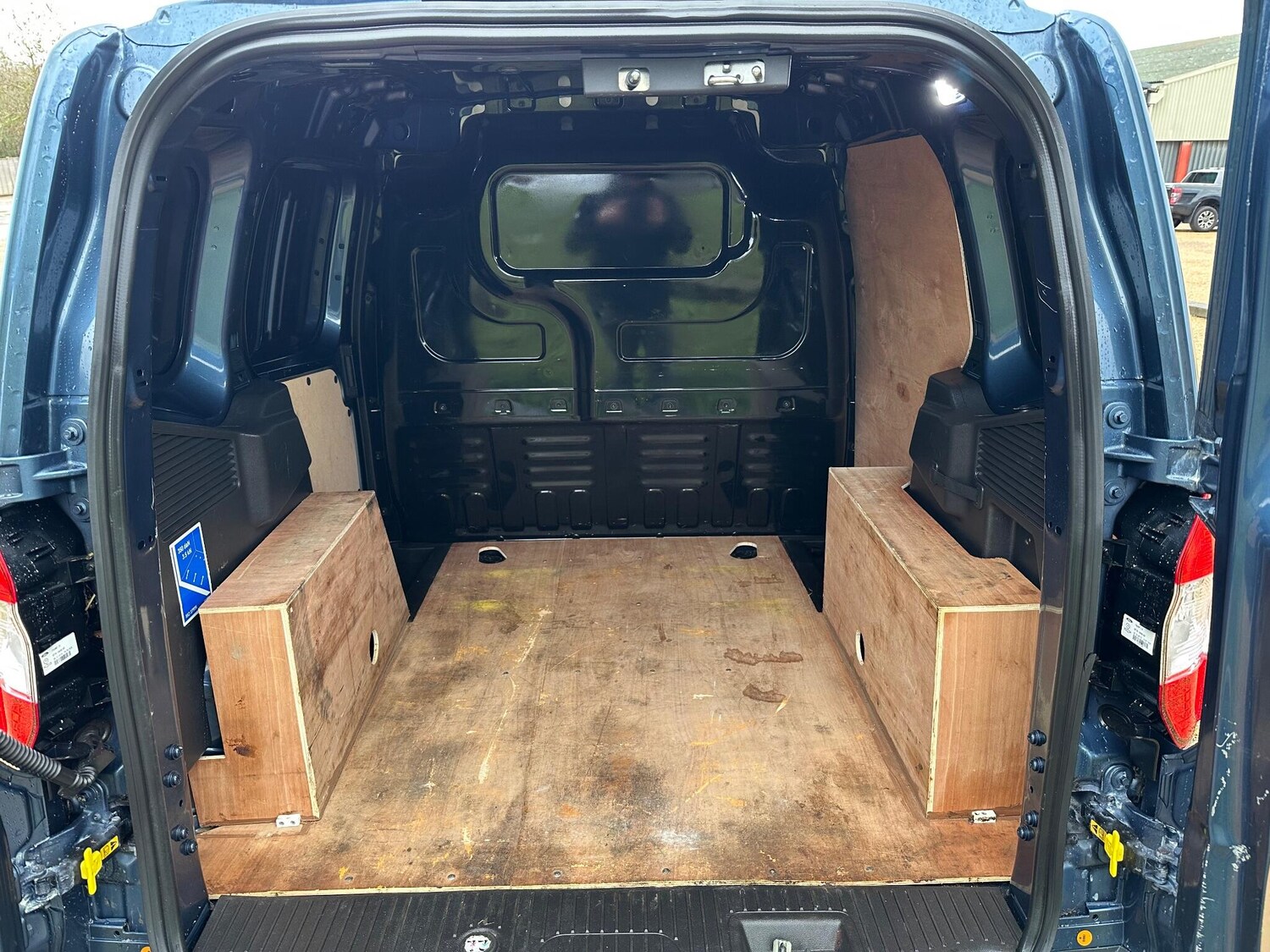 Used Ford Transit Courier 2020 for sale - 76573008: Photo 15