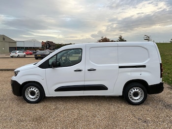Used Peugeot Partner 2023 for sale - 78923159: Photo