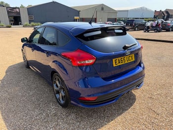 Used Ford Focus 2015 for sale - 79651073: Photo