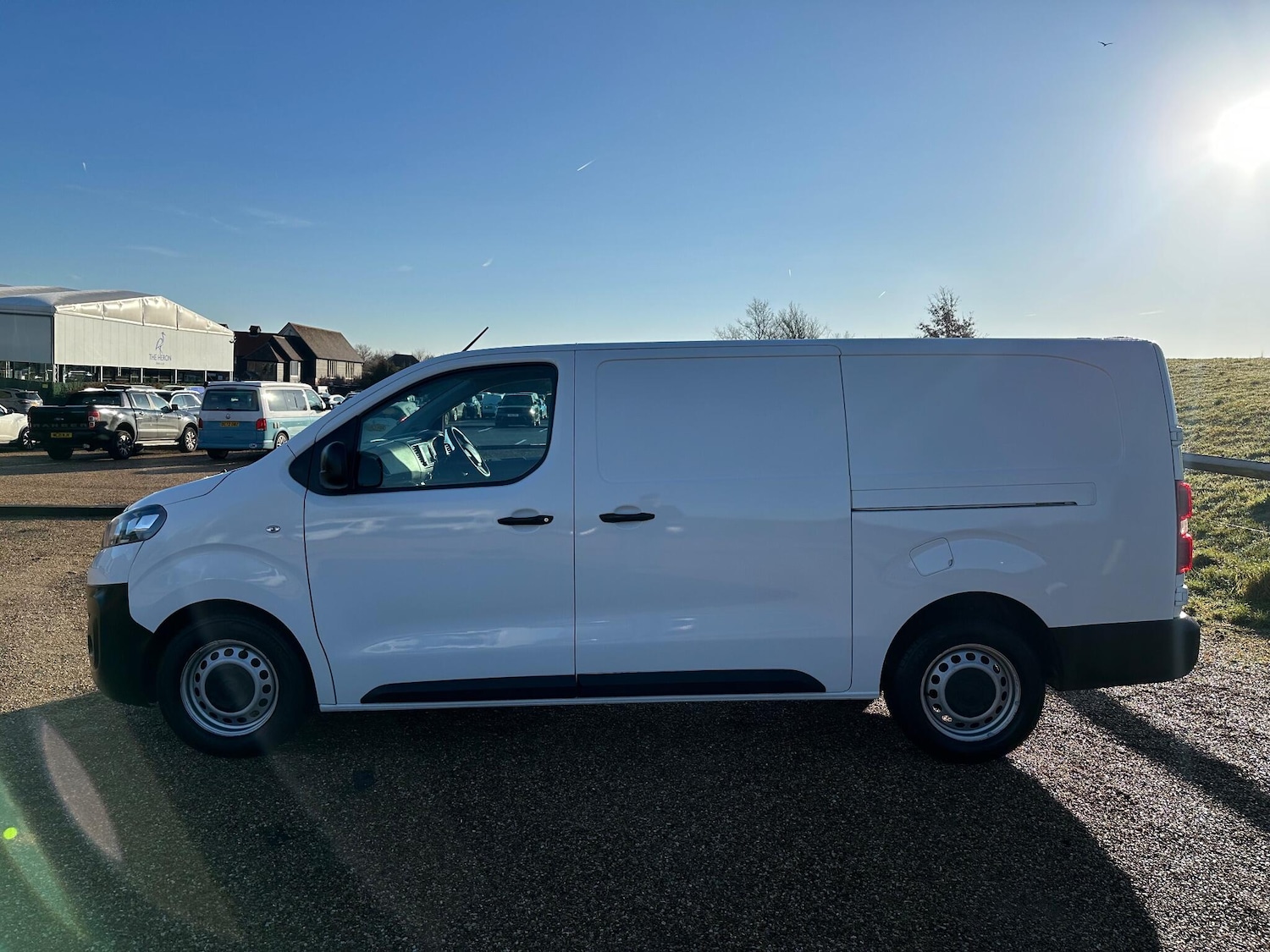 Used Vauxhall Vivaro 2022 for sale - 77387577: Photo 4