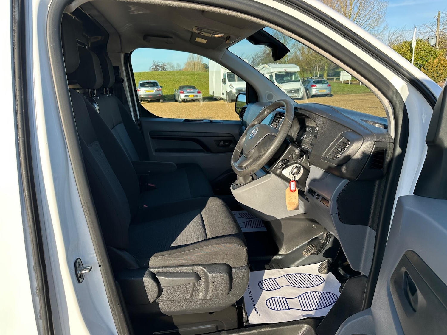 Used Vauxhall Vivaro 2022 for sale - 77387577: Photo 9