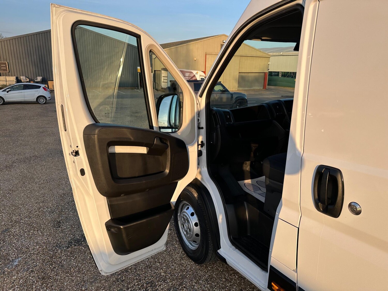 Used Peugeot Boxer 2023 for sale - 77684387: Photo 17