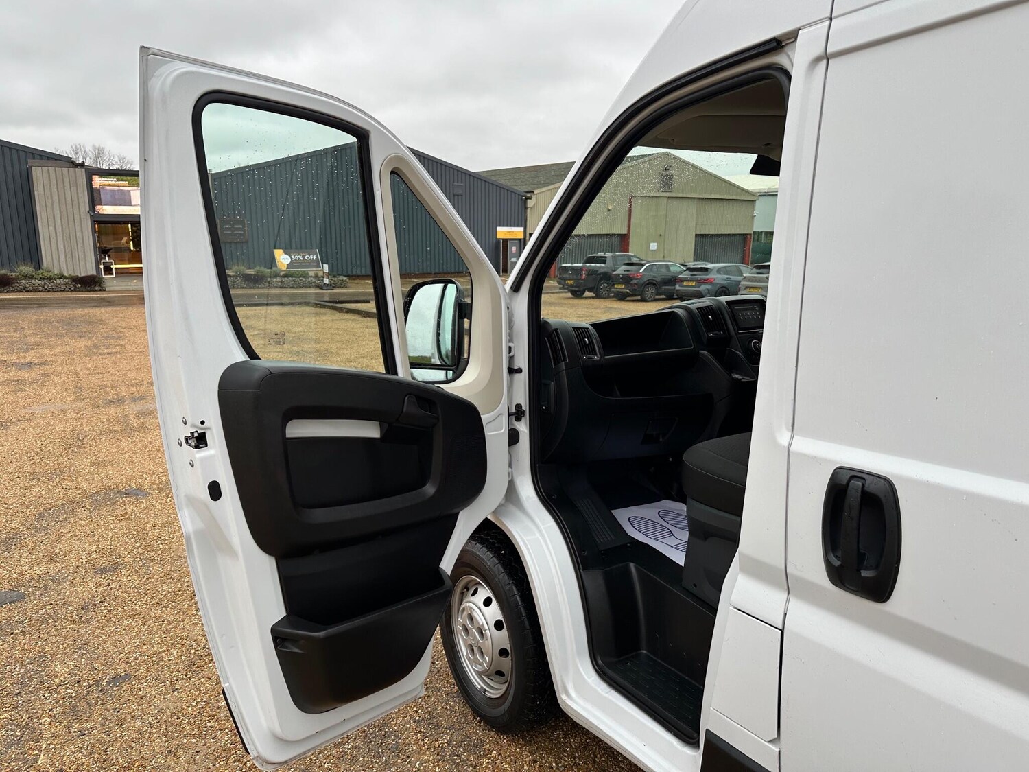 Used Citroen Relay 2023 for sale - 76965083: Photo 16