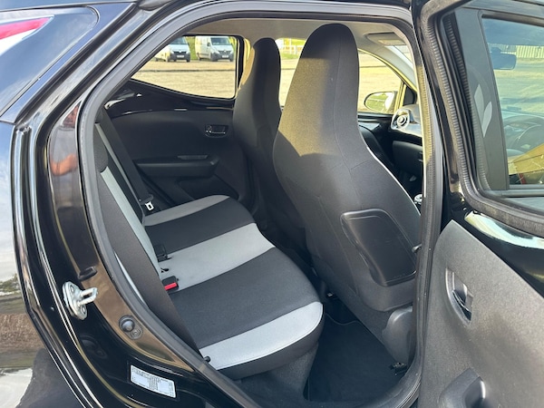 Used Toyota AYGO 2017 for sale - 74668389: Photo 13