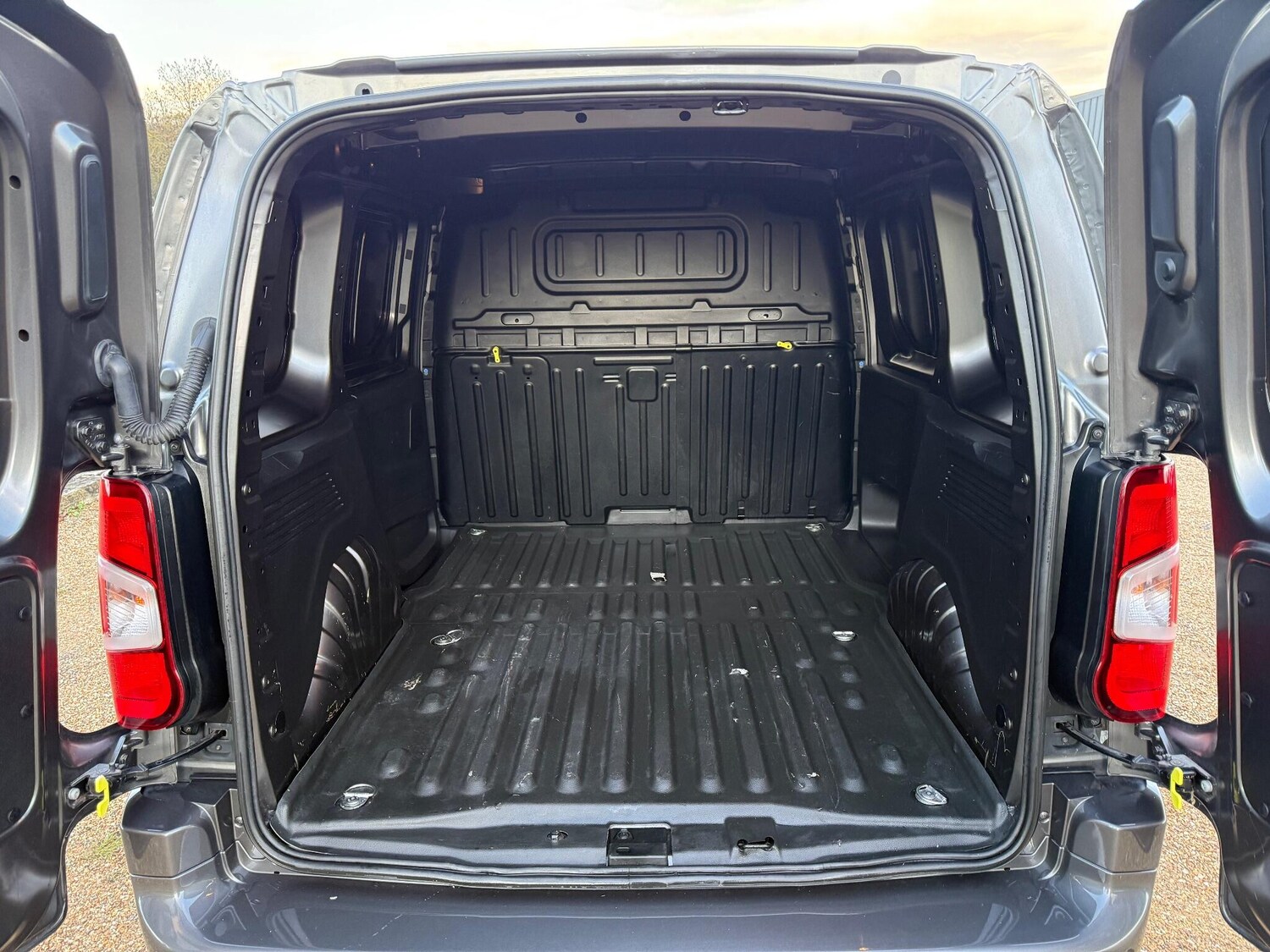 Used Citroen Berlingo 2021 for sale - 76801659: Photo 24