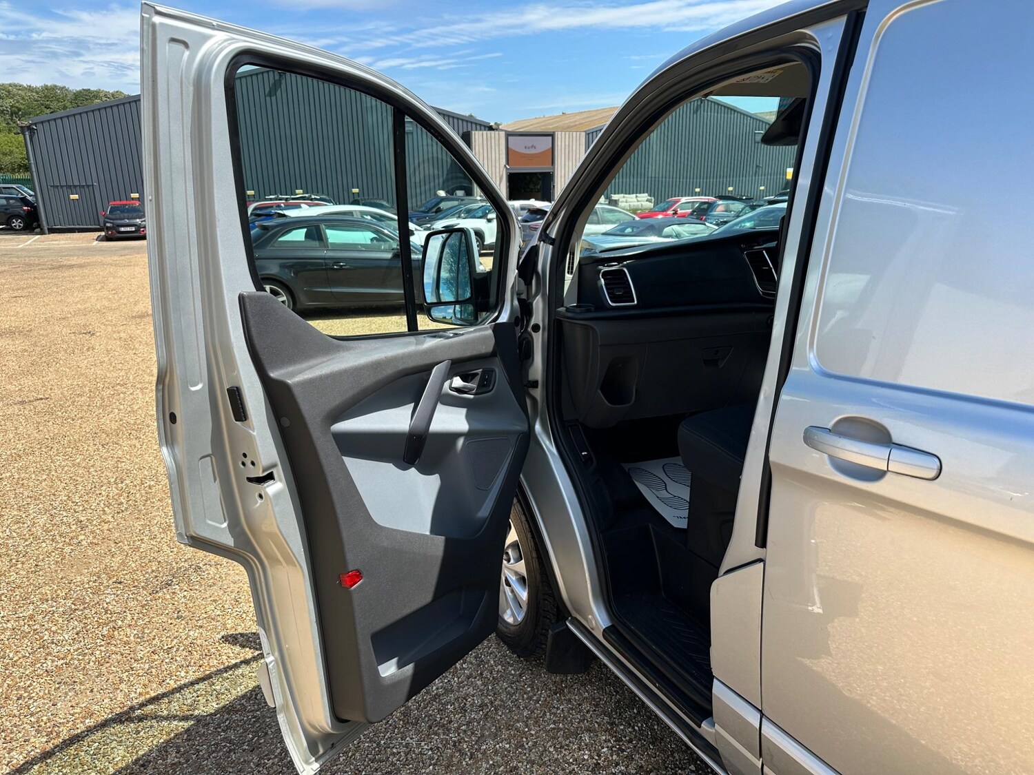 Used Ford Transit Custom 2018 for sale - 76990566: Photo 18