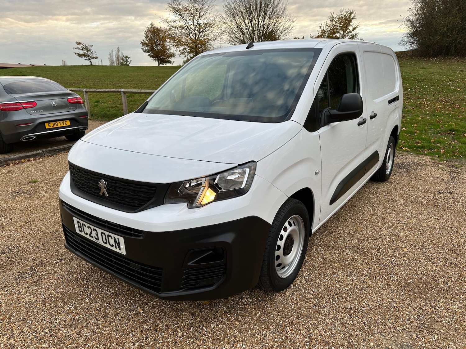 Used Peugeot Partner 2023 for sale - 76996845: Photo 3