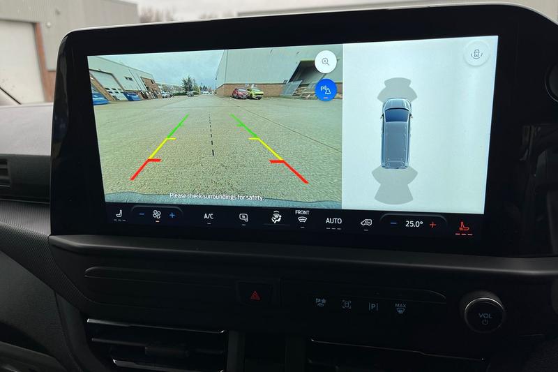 Used Ford Transit Custom 2025 for sale - 76920037: Photo 19