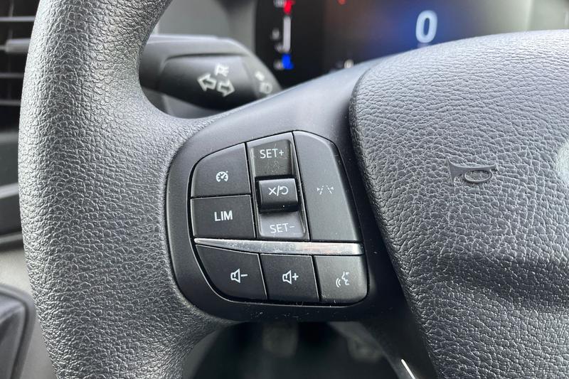 Used Ford Transit 2025 for sale - 78109358: Photo 8